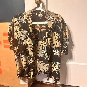 Vintage Tommy Bahama Hawaii shirt sleeve button down
